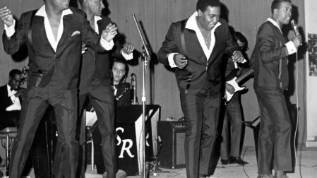 Los integrantes originales de The Four Tops; a la derecha, Abdul "Duke" Fakir