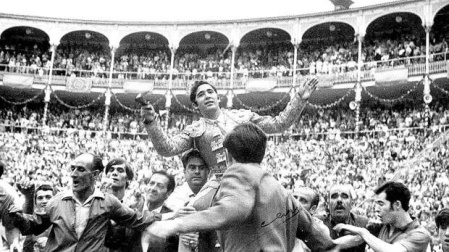 Murió, a los 83 años, el histórico matador de toros Paco Camino