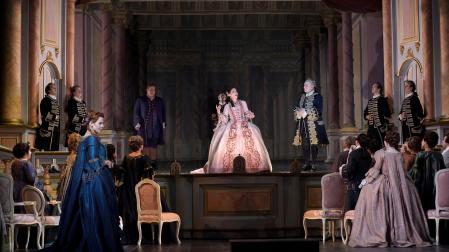 La ópera "Adriana Lecouvreur" ha inaugurado la temporada en el Teatro Real