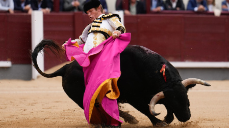 Mano a mano entre Fernando Adrián y Borja Jiménez en la Feria de Octubre