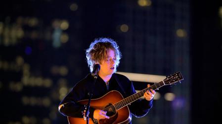 Billy Strings performs onstage for the 64th Annual GRAMMY Awards, broadcast on April 03, 2022 in Las Vegas, Nevada.