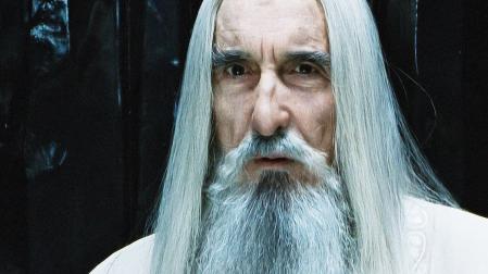 Christopher Lee, fallecido en 2015, metido en la piel de Saruman