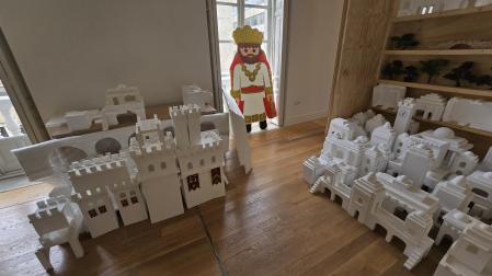 Montaje del Belén de Playmobil de José Andrés Sevilla.