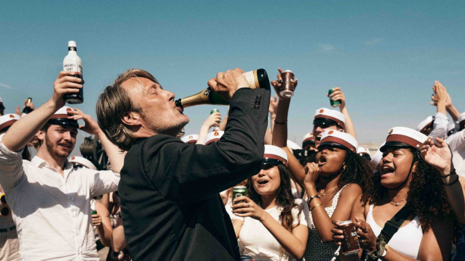 Mads Mikkelsen en "Druk (Another round)", de Thomas Vinterberg