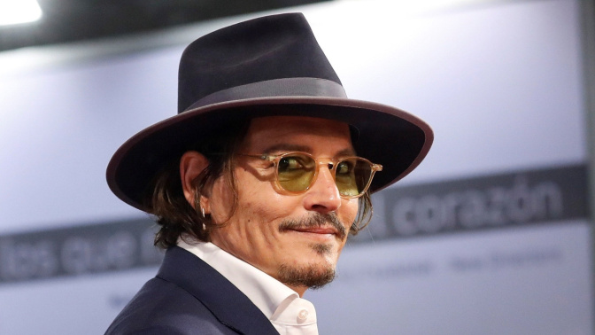 Depp a su llegada a la proyección de la cinta