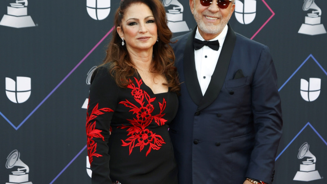 Gloria Estefan y  Emilio Estefan