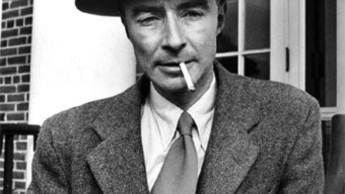 Robert Oppenheimer, creador de la bomba atómica