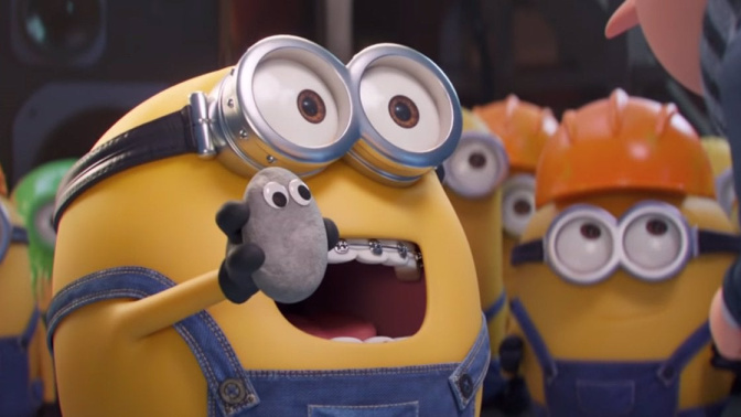 Una escena de Otto en "Minions: el origen de Gru"