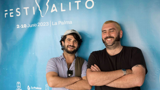 Los Burnin' Percebes presentando "El fantástico caso del Golem" en el Festivalito de La Palma