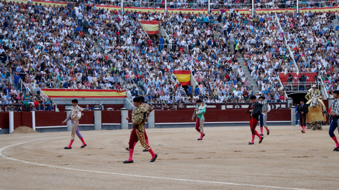 El cartel de esta tarde está formado por Roca Rey, El Juli y Talavante