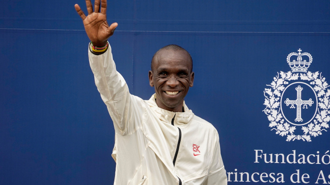 Eliud Kipchogue, Premio Princesa de Asturias de los Deportes 2023, llega este jueves a Oviedo