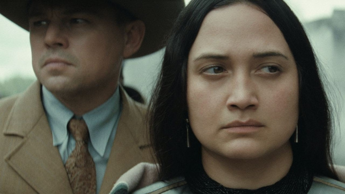 Lily Gladstone y Leonardo DiCaprio en "Los asesinos de la luna"