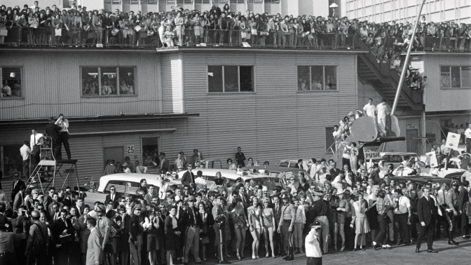 La subida al estrellato internacional de los Beatles visto desde la cámara de McCartney