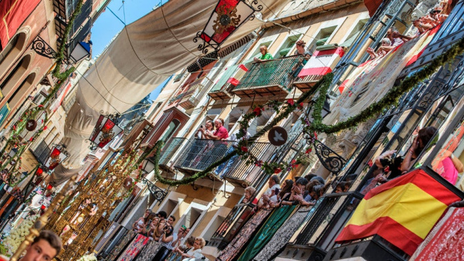 Decoración del Casco Histórico de Toledo con motivo del Corpus Christi