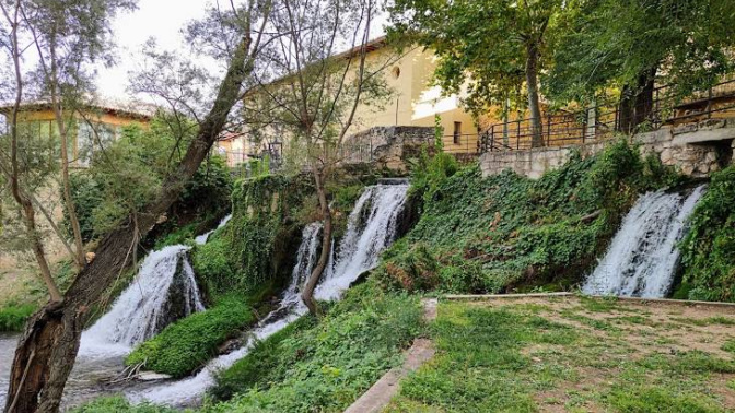 Algunas cascadas en Trillo (Guadalajara)