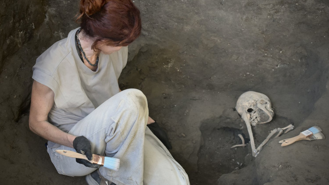 Nuevos hallazgos en Pompeya: Los cuerpos de un hombre y una mujer y su tesoro