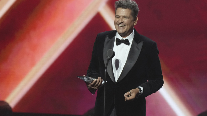 Carlos Vives, reconocido como Persona del Año en la gala de los Latin Grammy