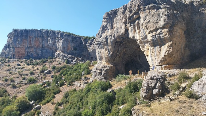 La cueva del Nacimiento en Vega del Codorno (Cuenca)